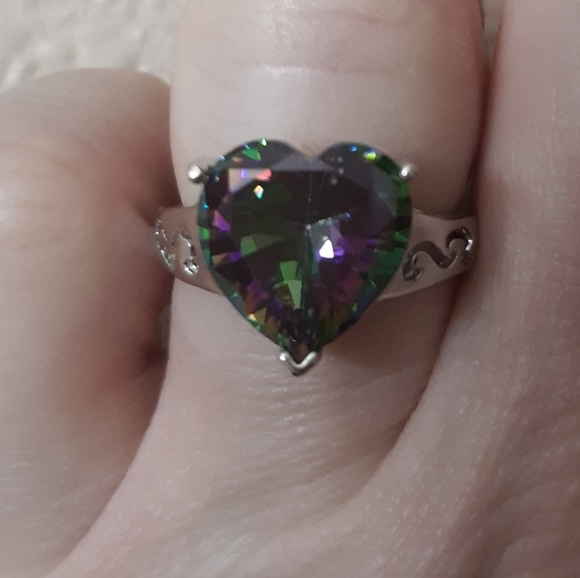 New Huge Heart Shaped Mystic Topaz 925 Silver Ring. - Picture 5 of 15